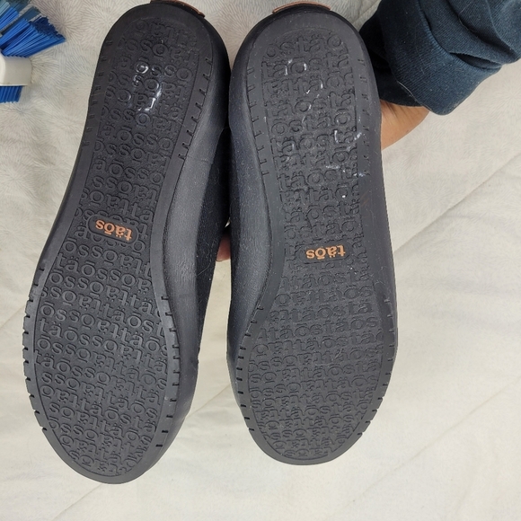 Taos Star black canvas sneakers with black soles and ivory laces casual NWOT 7.5 - Picture 7 of 10